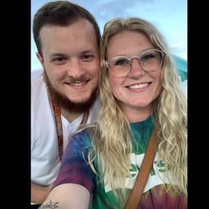 Meet your Posher, Avery